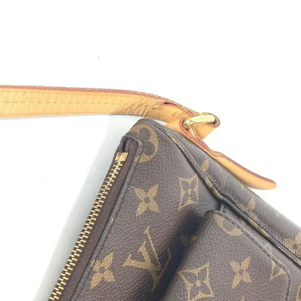 LOUIS VUITTON Brown Monogram Canvas Pochette Shoulder Bag